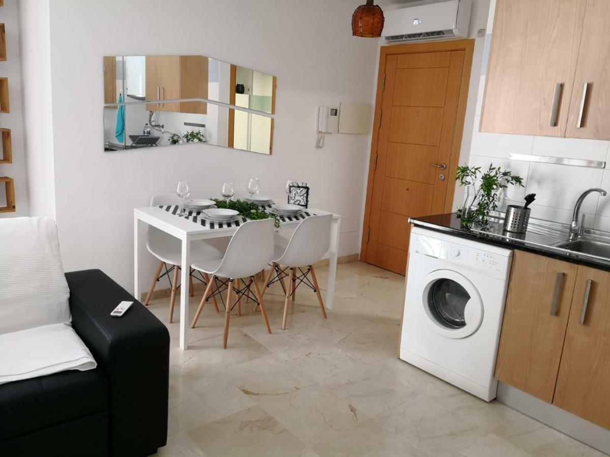 Apartamento La Victoria Málaga Exterior foto