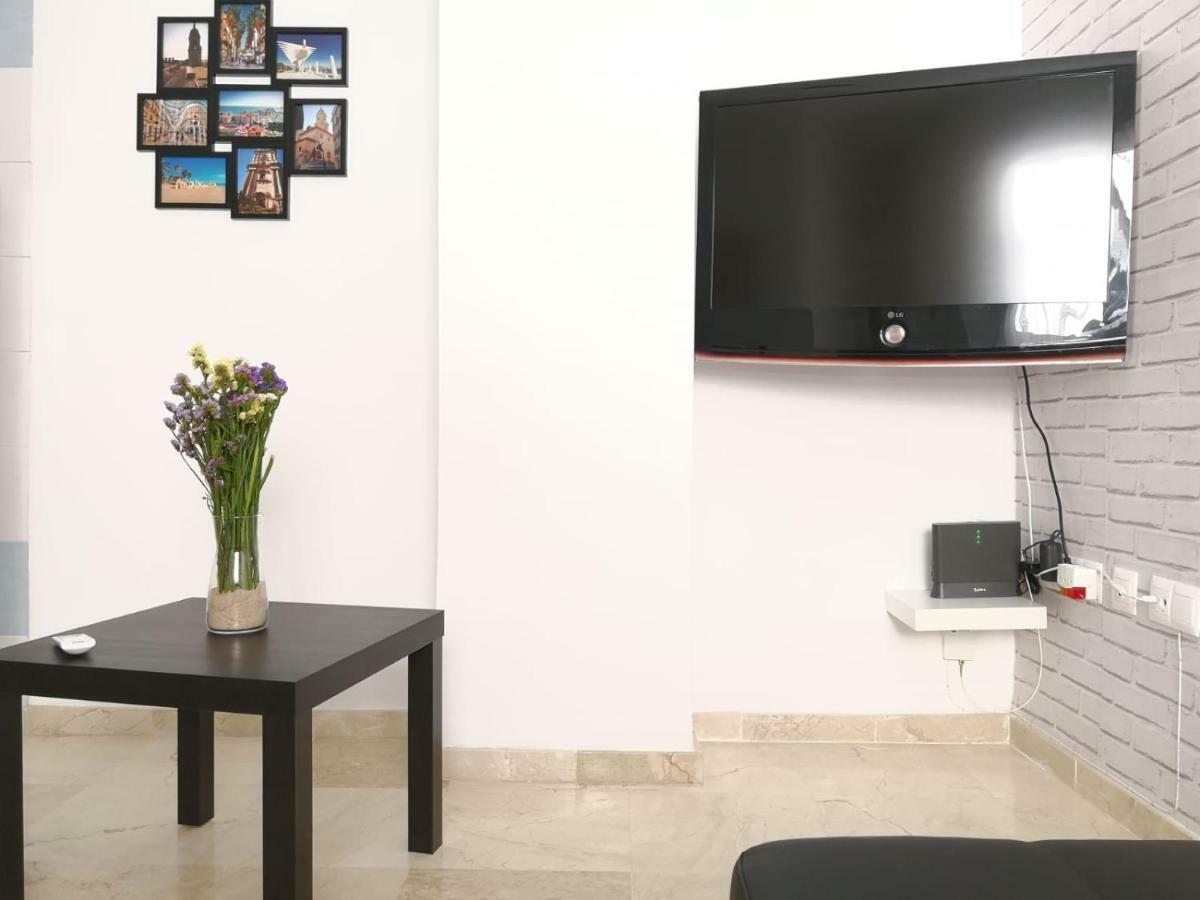 Apartamento La Victoria Málaga Exterior foto