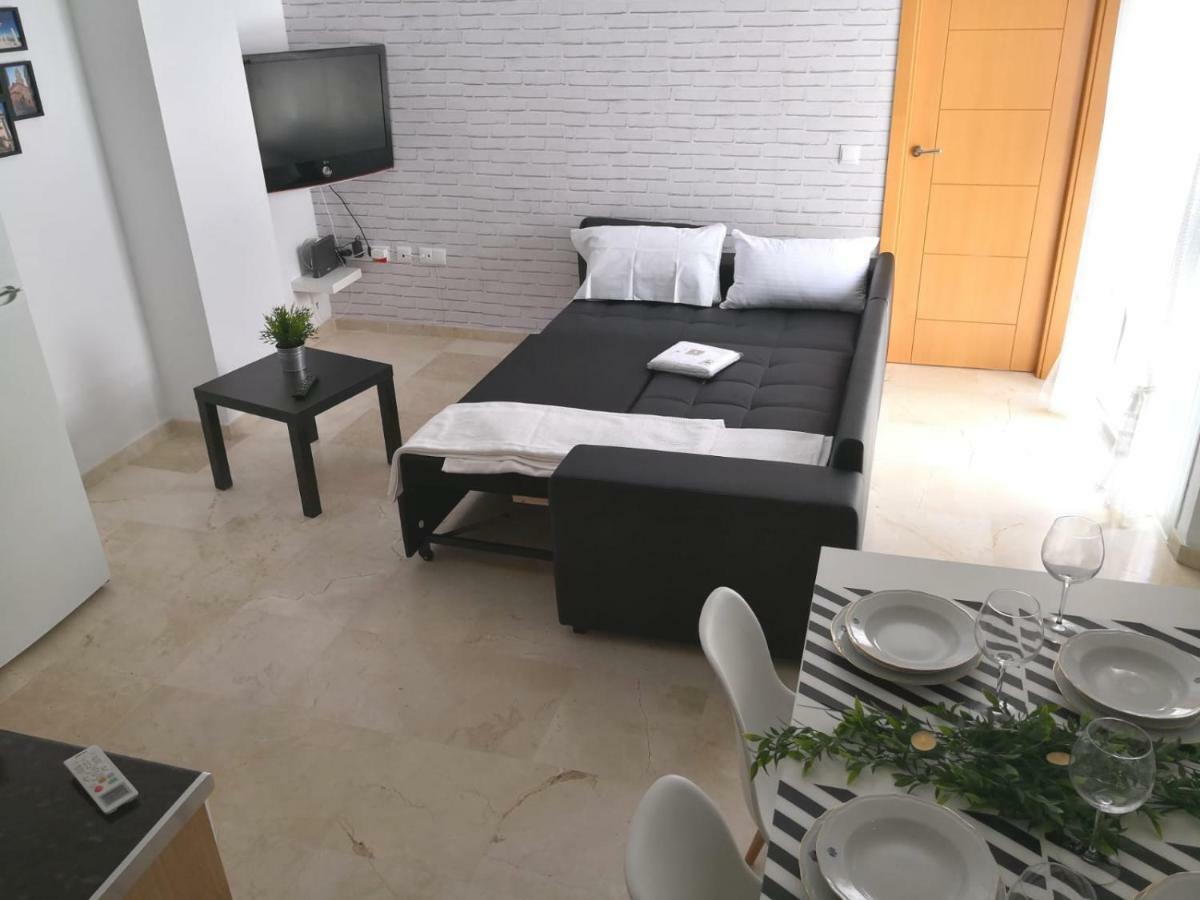 Apartamento La Victoria Málaga Exterior foto